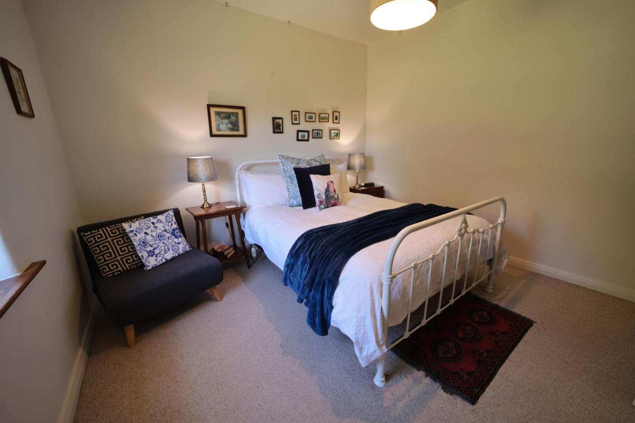 Cherry Plum Cottages Port Fairy Exteriör bild