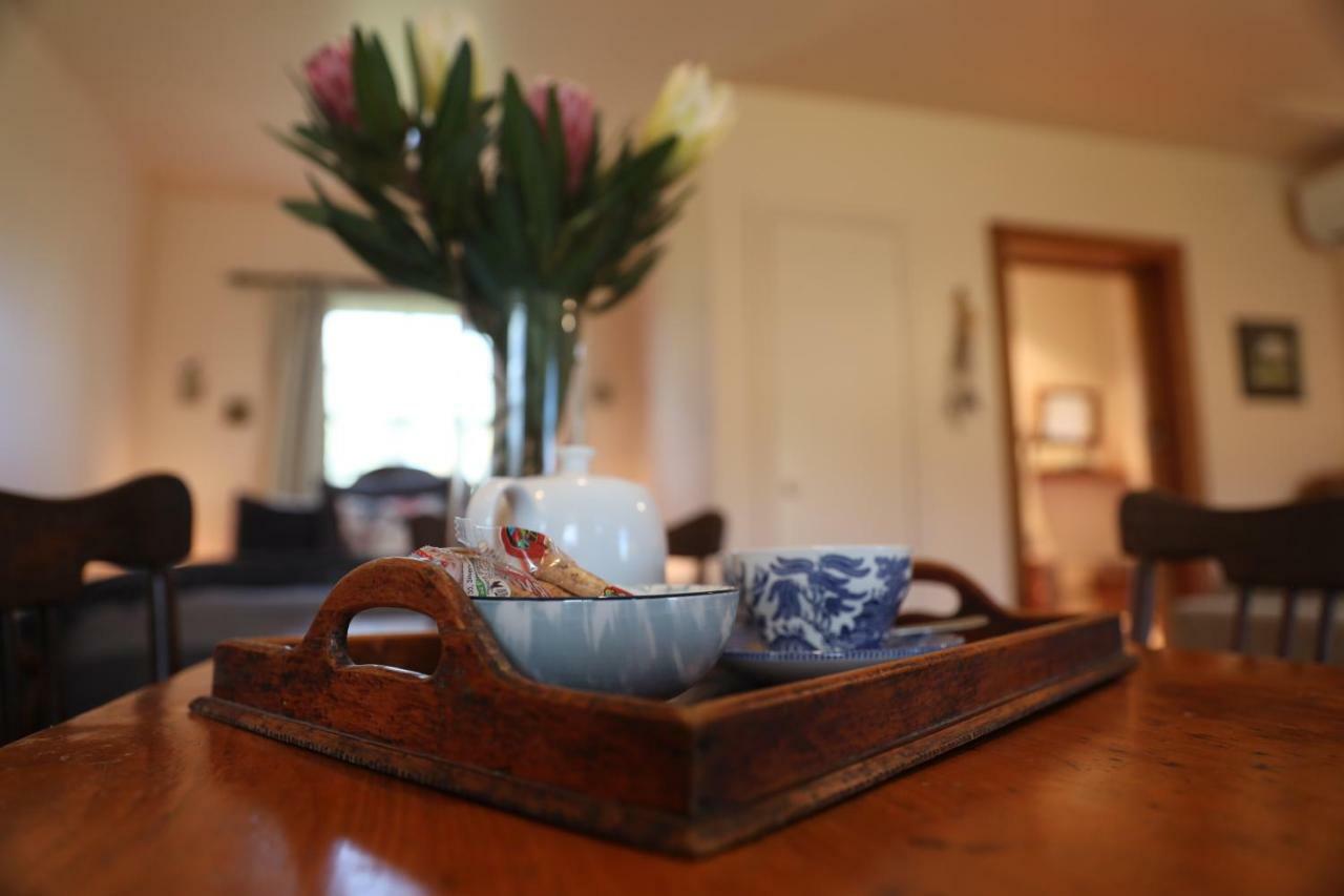 Cherry Plum Cottages Port Fairy Exteriör bild